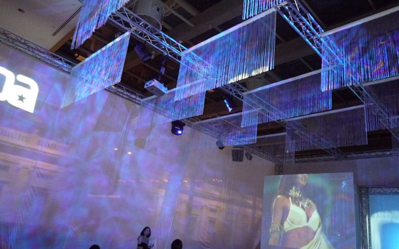 bloomberg corporate event light display setup by the live group